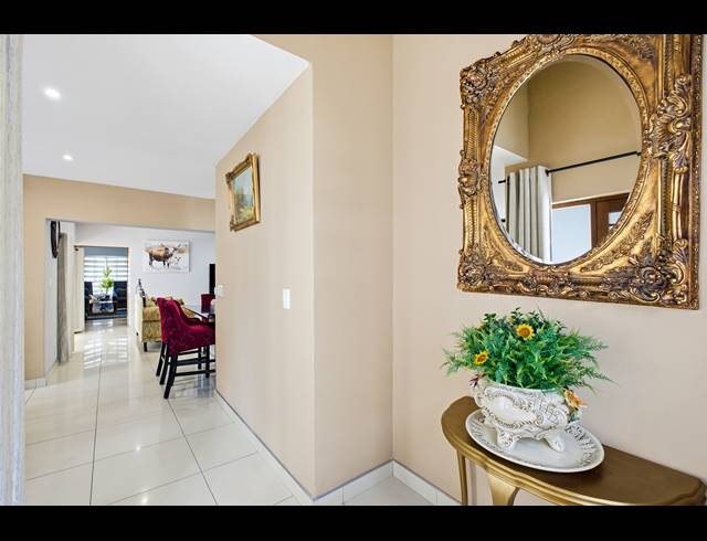 3 BEDROOM HOUSE FOR SALE IN CRAIGAVON